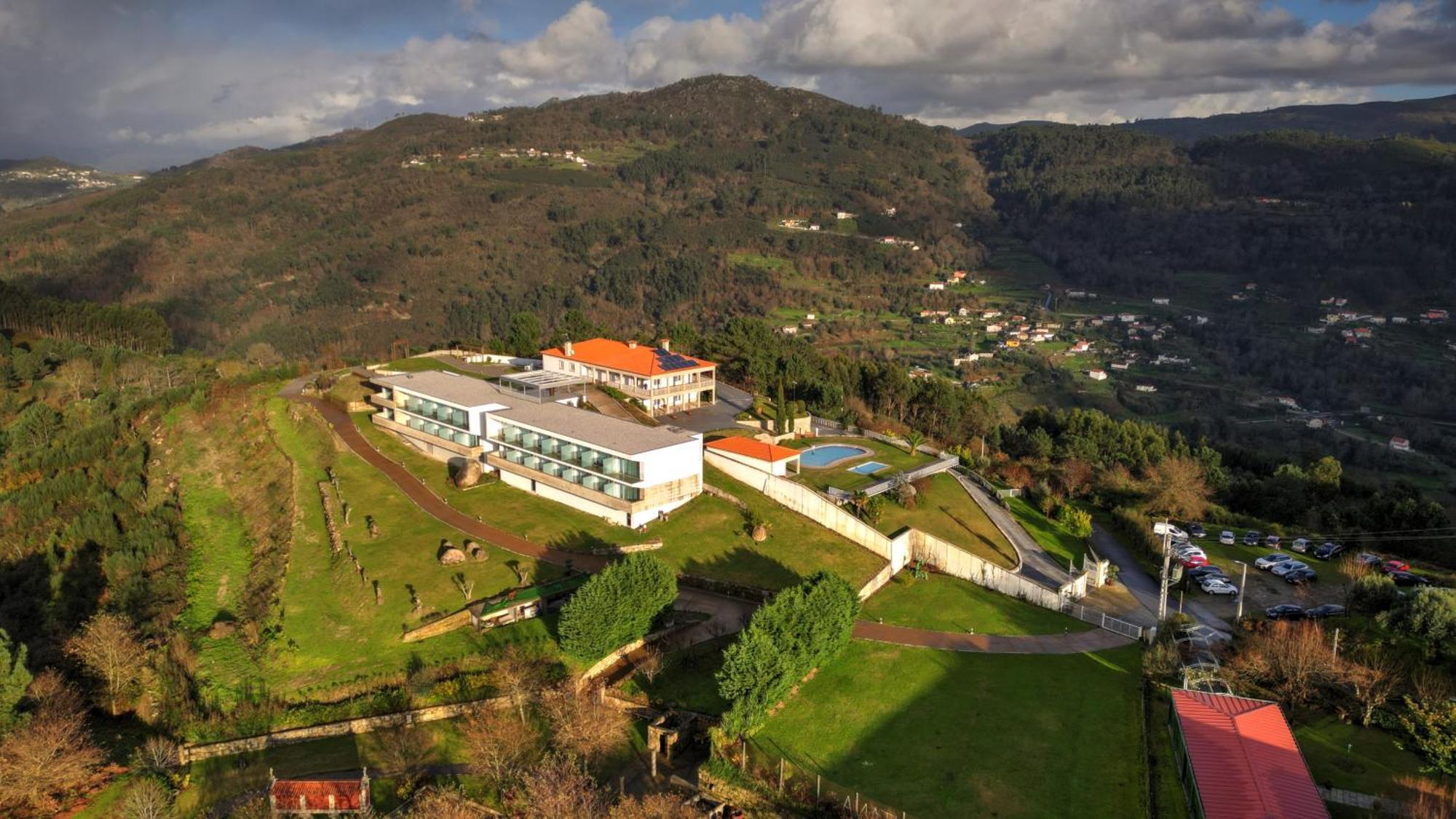Hotel Cotto Do Gatto ปอนเจ ดา บาร์กา ภายนอก รูปภาพ