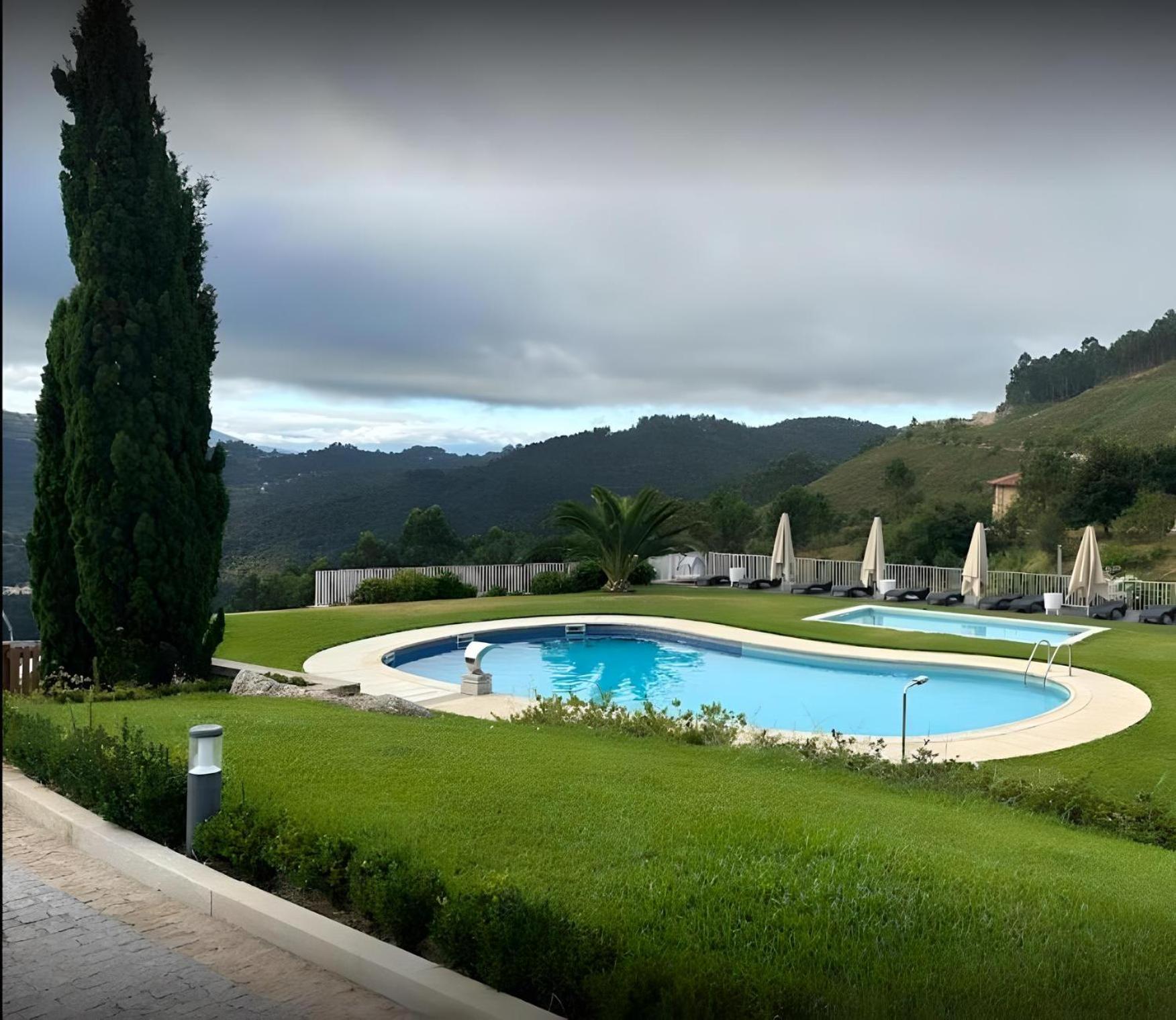 Hotel Cotto Do Gatto ปอนเจ ดา บาร์กา ภายนอก รูปภาพ